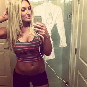 Brooke Hogan hot selfie