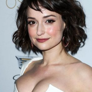 Milana Vayntrub boobs