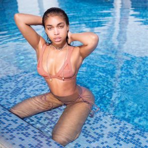 Lori Harvey beige bikini