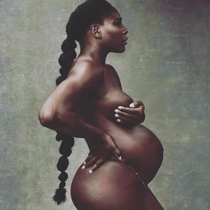 Serena Williams nude baby bump