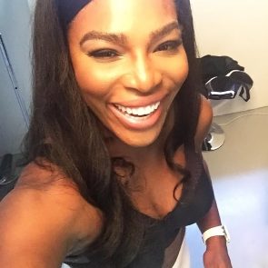 Serena Williams nude selfie