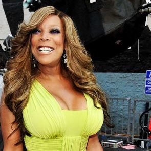 Wendy Williams boobs